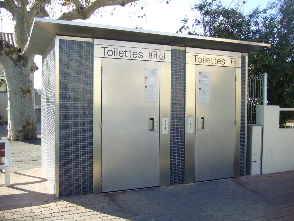 Automatiniai viešieji tualetai dviviečiai